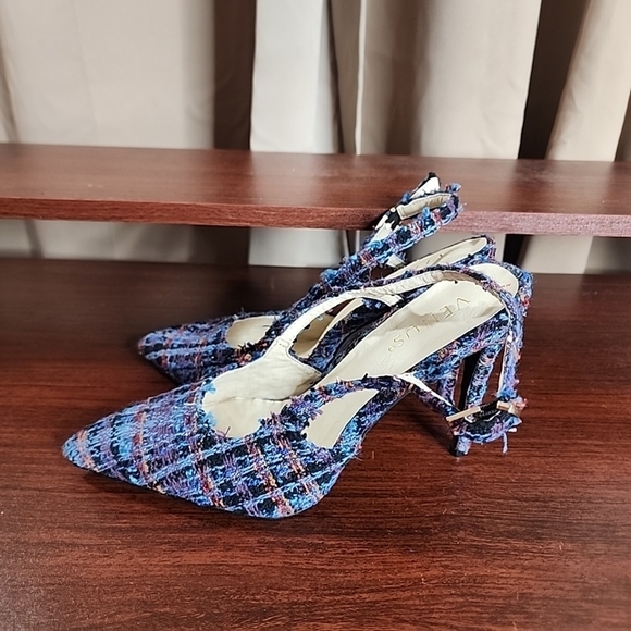 Venus Womens Multi Colored  Closed Toe Pointed Shoes Size 7.5 - Picture 8 of 10